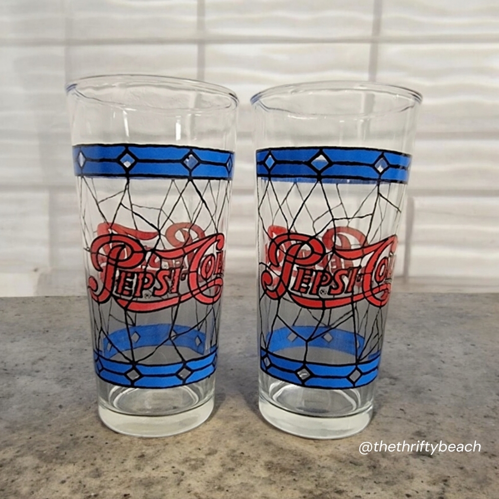 Vintage Pepsi Cola Glasses 1970s (Set of 2)